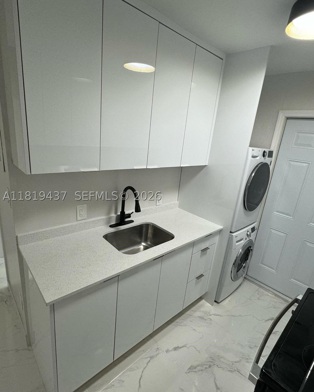 DORSEY PARK THIRD ADD - Residential Income