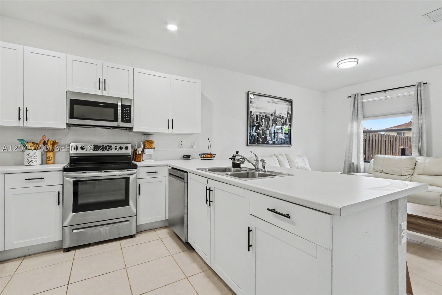 BOWTIE SUBDIVISION - Residential