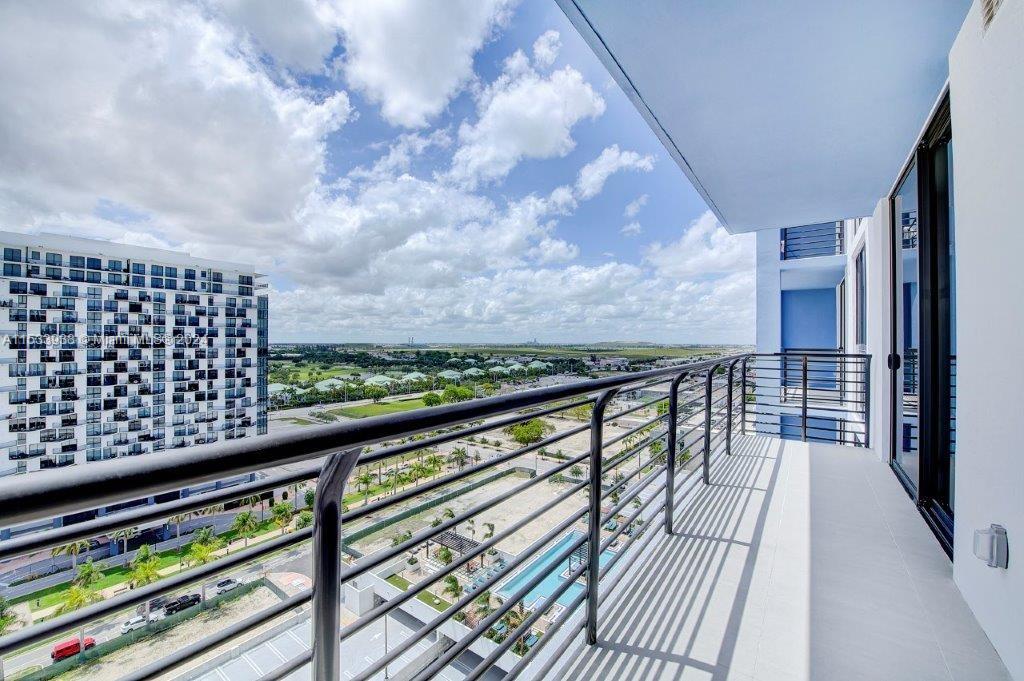 5350 PARK CONDO - Residential