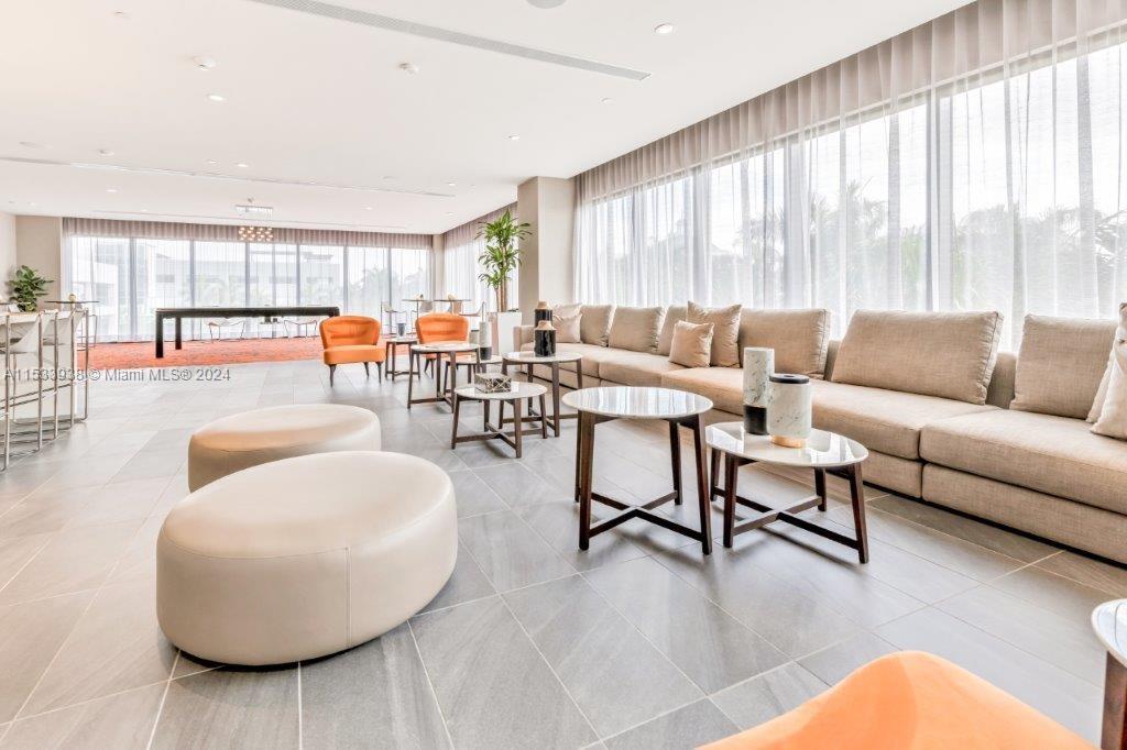 5350 PARK CONDO - Residential