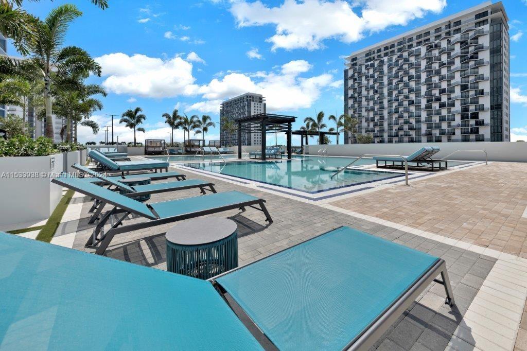 5350 PARK CONDO - Residential