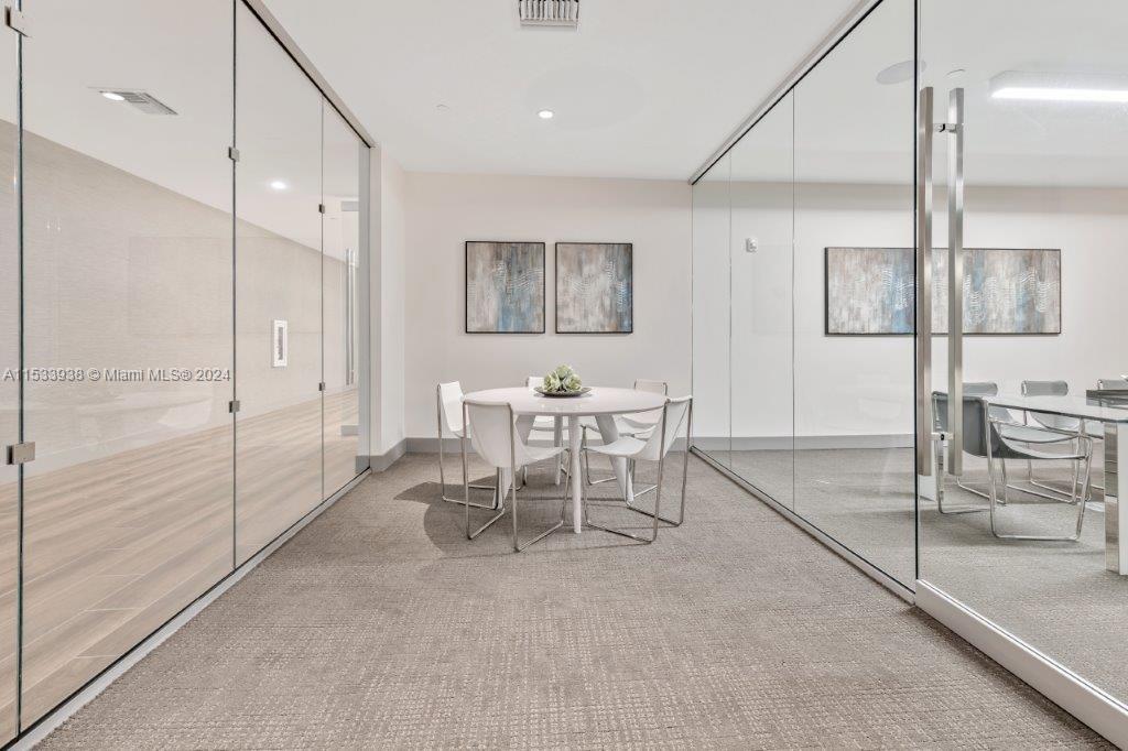 5350 PARK CONDO - Residential