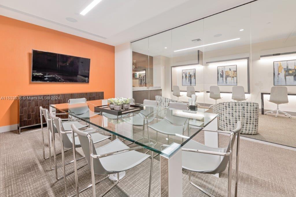 5350 PARK CONDO - Residential