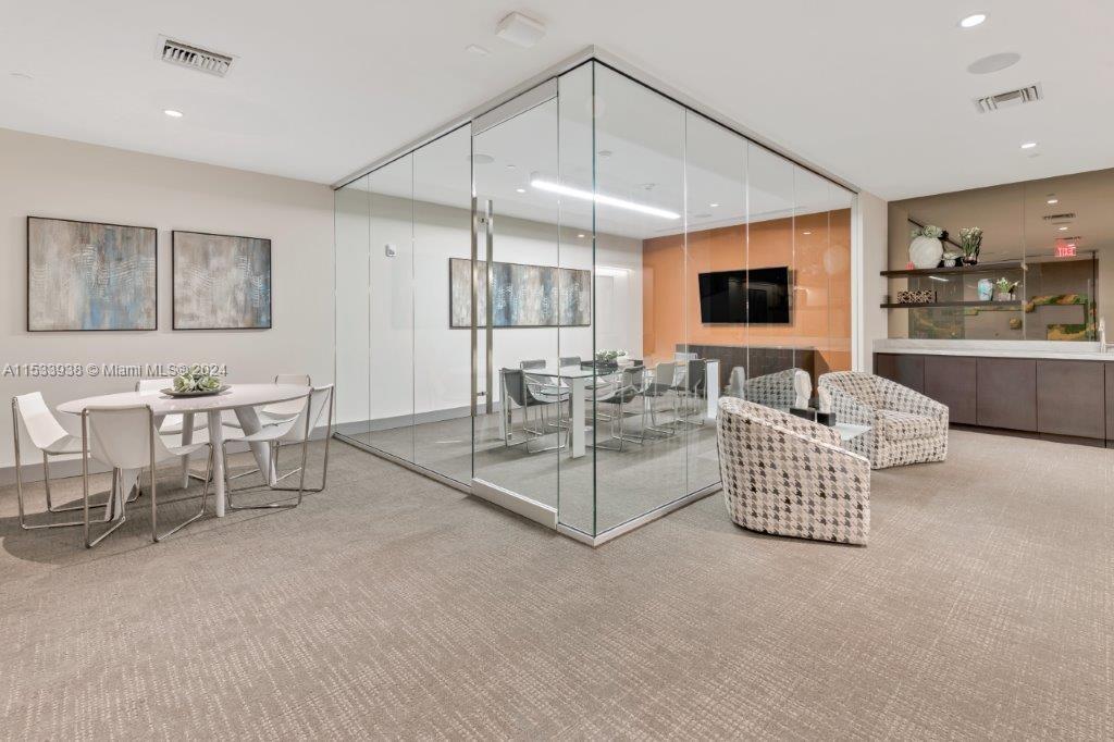 5350 PARK CONDO - Residential