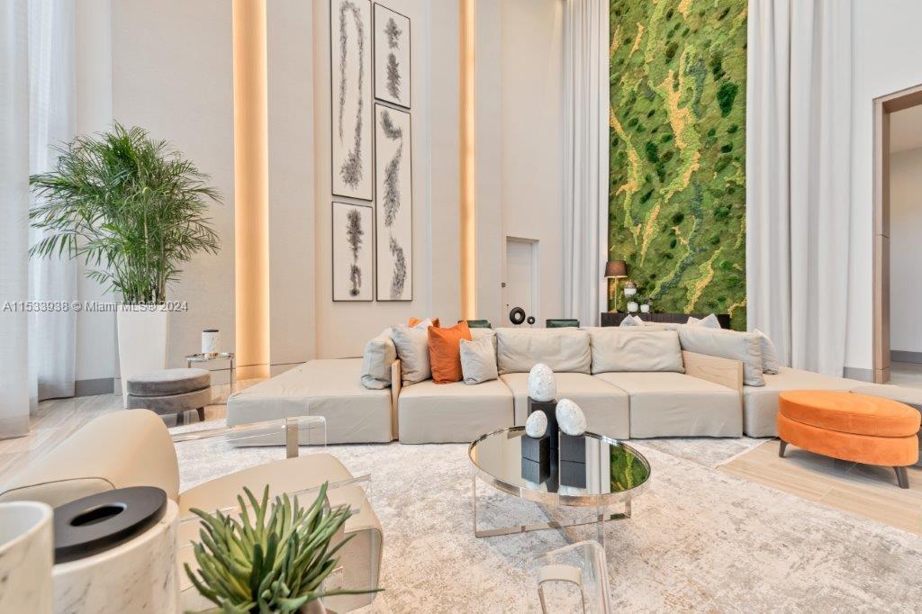 5350 PARK CONDO - Residential