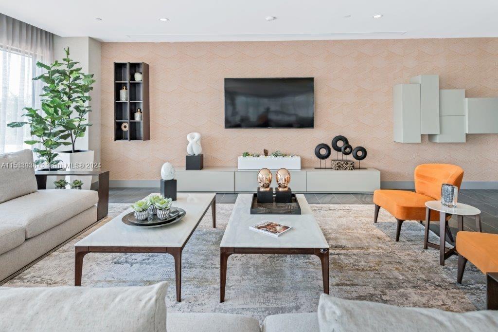 5350 PARK CONDO - Residential