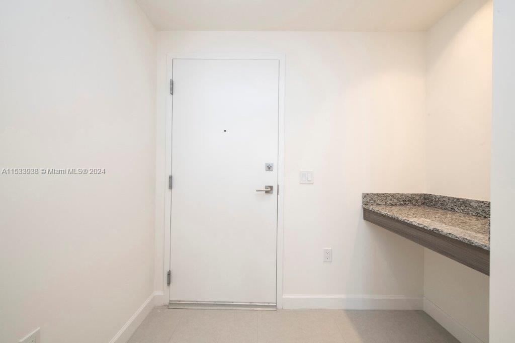 5350 PARK CONDO - Residential
