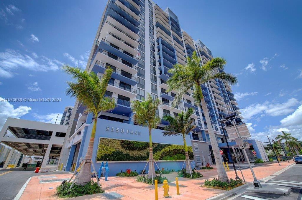 5350 PARK CONDO - Residential