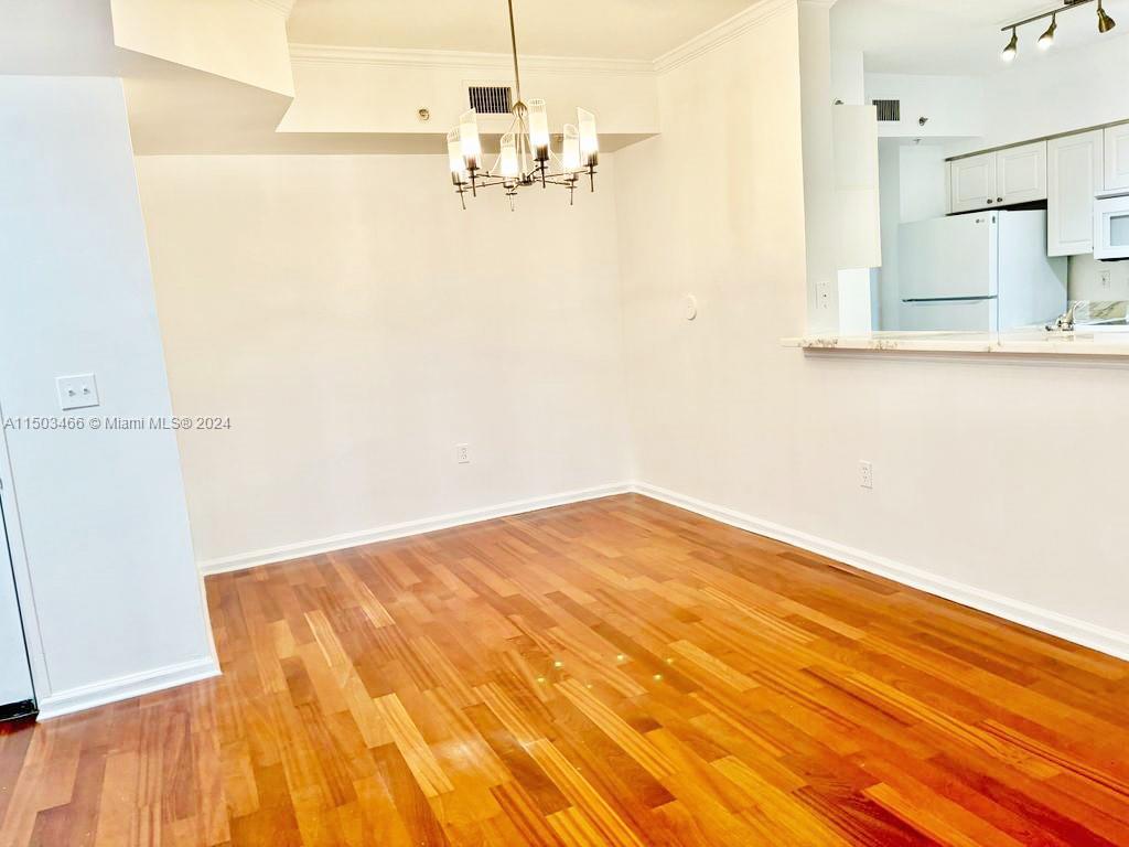 PORTO BELLAGIO CONDO - Residential Lease
