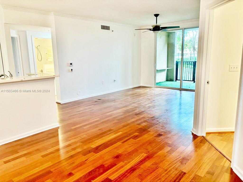 PORTO BELLAGIO CONDO - Residential Lease