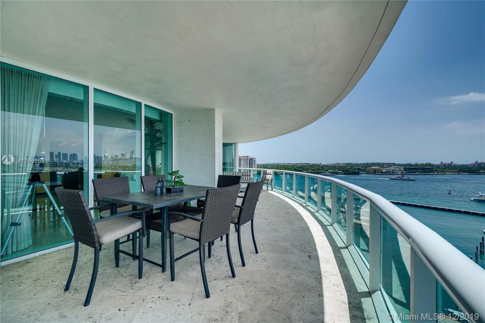 Step off the elevator into your private foyer, before entering your castle in the sky. Enjoy 3365 sq ft of modern luxury, marble floors, Miele & Sub Zero appliances, 9 ft floor to ceiling windows, generous 14 ft deep balcony, perfect for entertaining & soaking in those incredible, never to be built out views. Watch cruise ships sail right by you heading to the Caribbean. Endless views stretch all the way from Downtown to Fisher Island and over to the blue waters of the Atlantic Ocean. Live surrounded by natural light, wake up to sea and sky. The highly sought after Murano Portofino is all about 5 star luxury.  2 pools, 2 tennis courts, Jacuzzi, 2 level gym with state of the art equipment & private trainers. Stunning lobby by Piero Lissoni is currently in progress. 2nd pool opening soon.