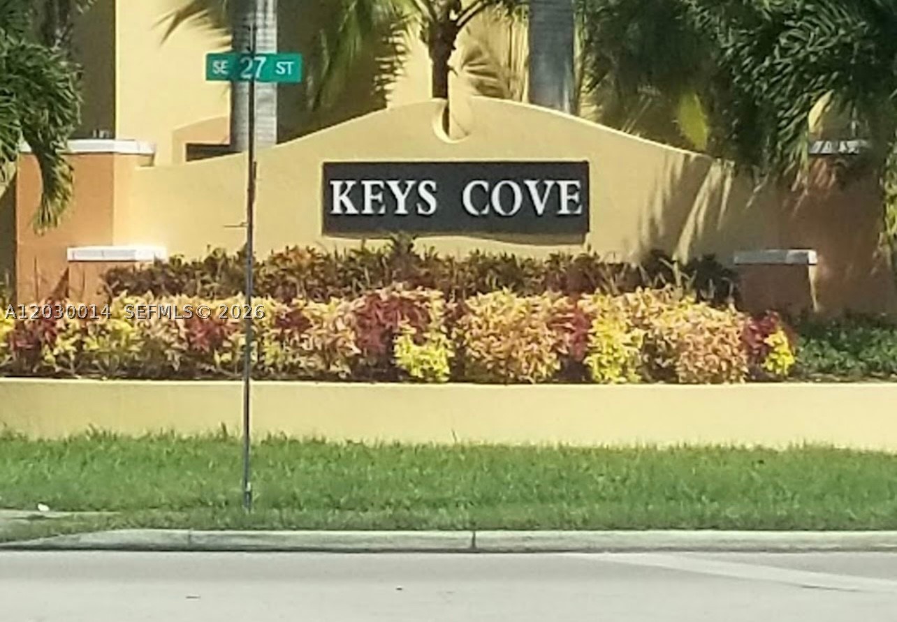 Opportunity for investment or to live in!The unit is in excellent conditions! Three bedroom, two bath property. 1182 Sq. Ft of livable space facing West. Featuring vaulted ceilings, and a large walk-in-closet. Located in the gated community of Keys Cove, with 24 hour security, two pools, clubhouse, and area for children to play.  Just minutes from schools, shopping centers and Restaurants. Close to Baptist Hospital, US1 and the Florida Turnpike!