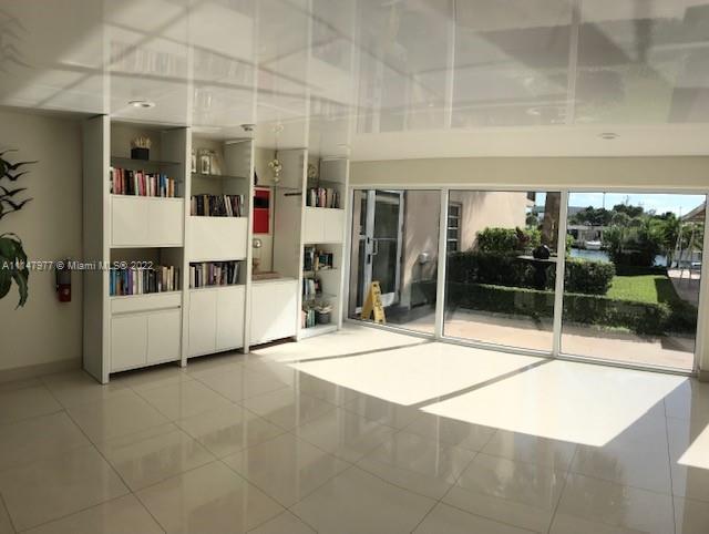 KINGS POINT IMPERIAL COND - Residential Lease