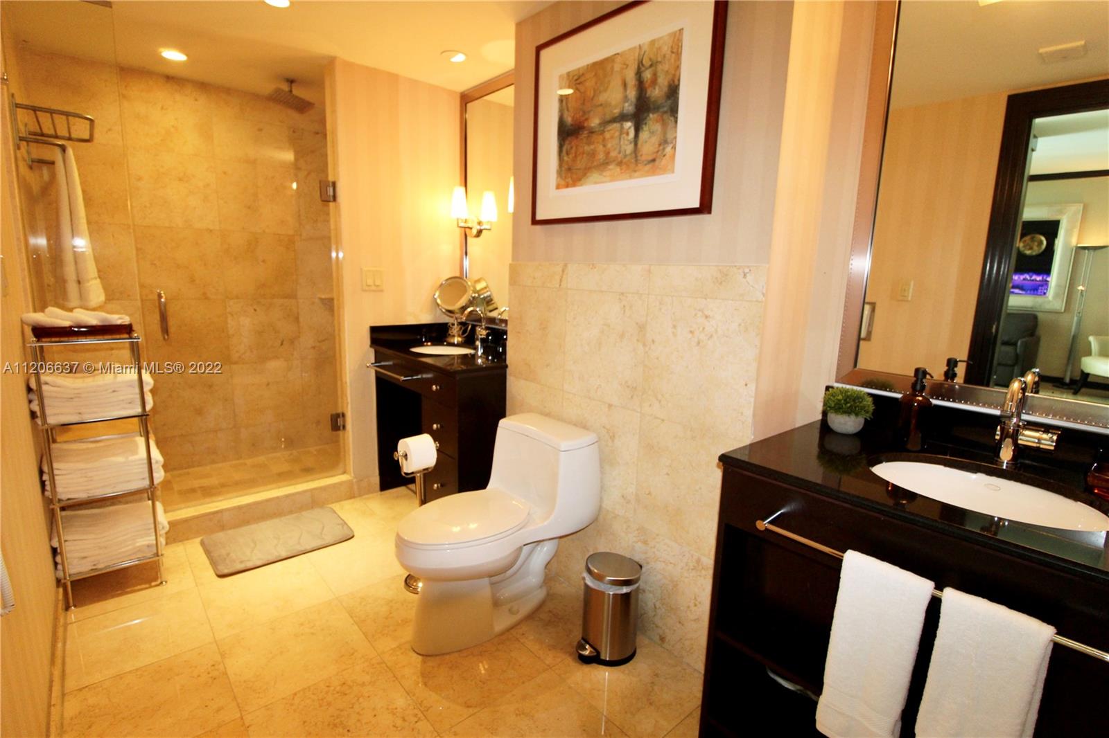DE SOLEIL S BCH RESIDENTI - Residential