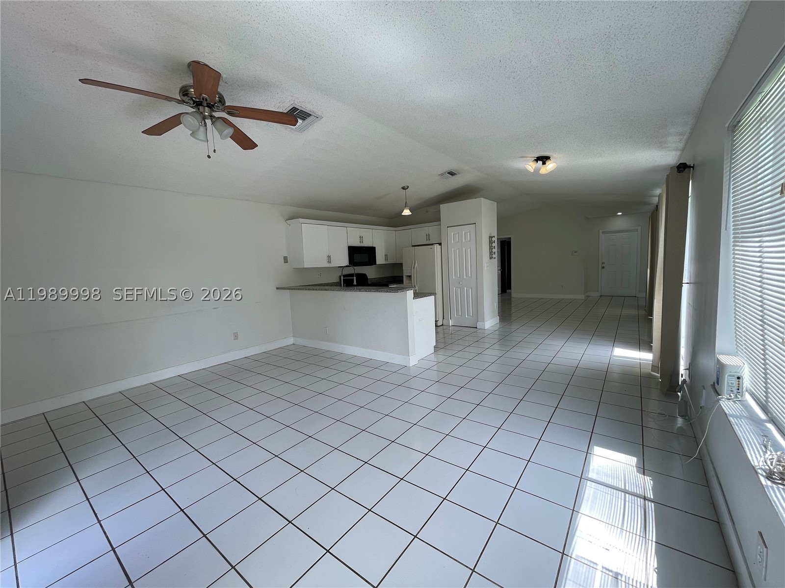 WEITZER SERENA LAKES WEST - Residential