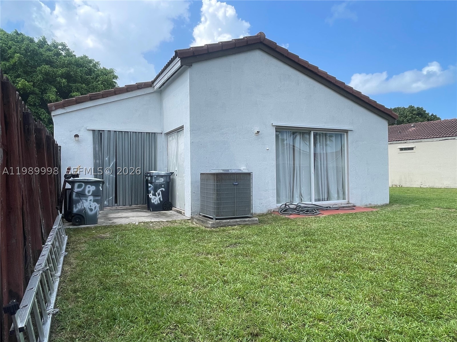 WEITZER SERENA LAKES WEST - Residential