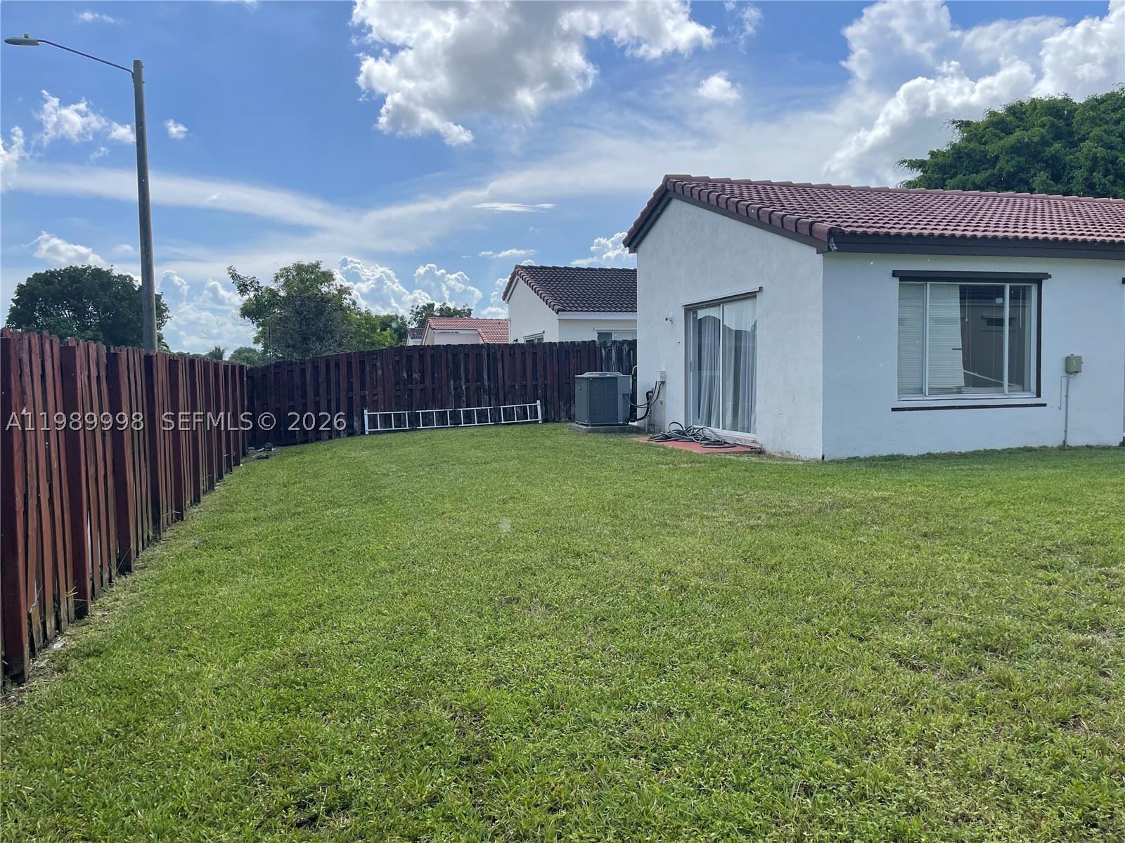 WEITZER SERENA LAKES WEST - Residential