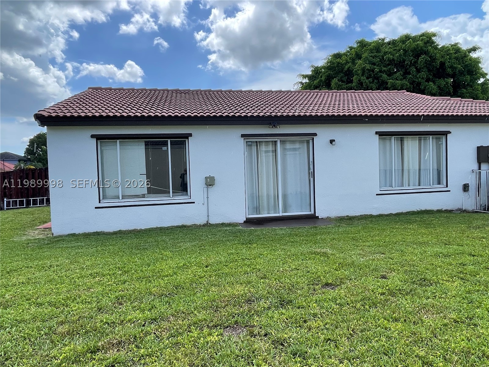 WEITZER SERENA LAKES WEST - Residential