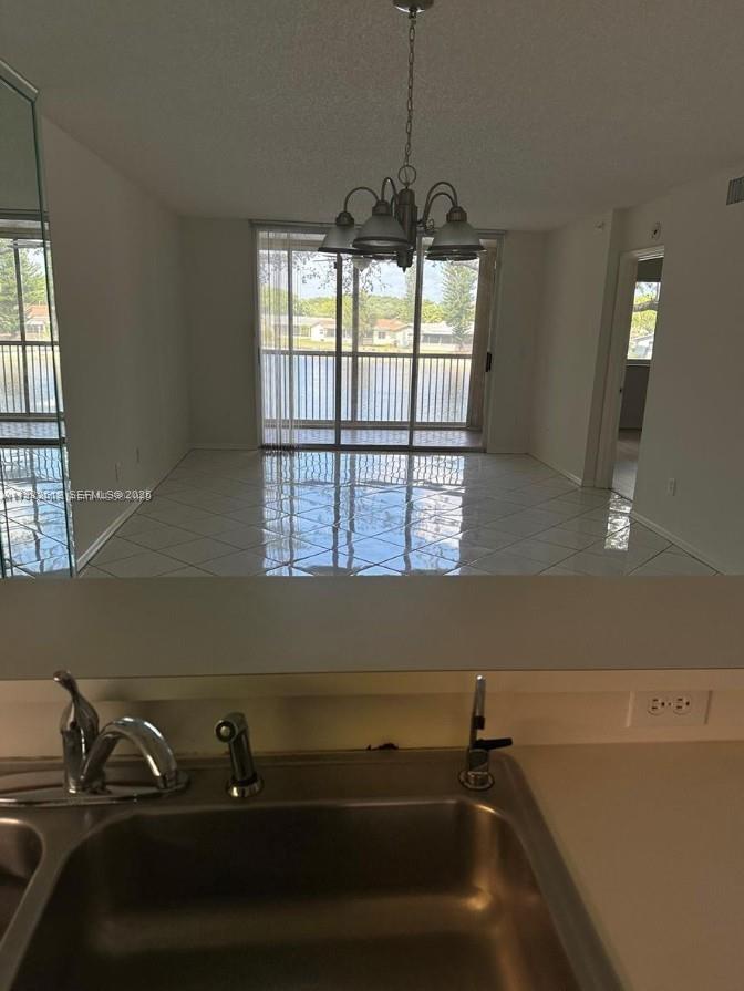 WELDON CONDOMINIUM - Residential
