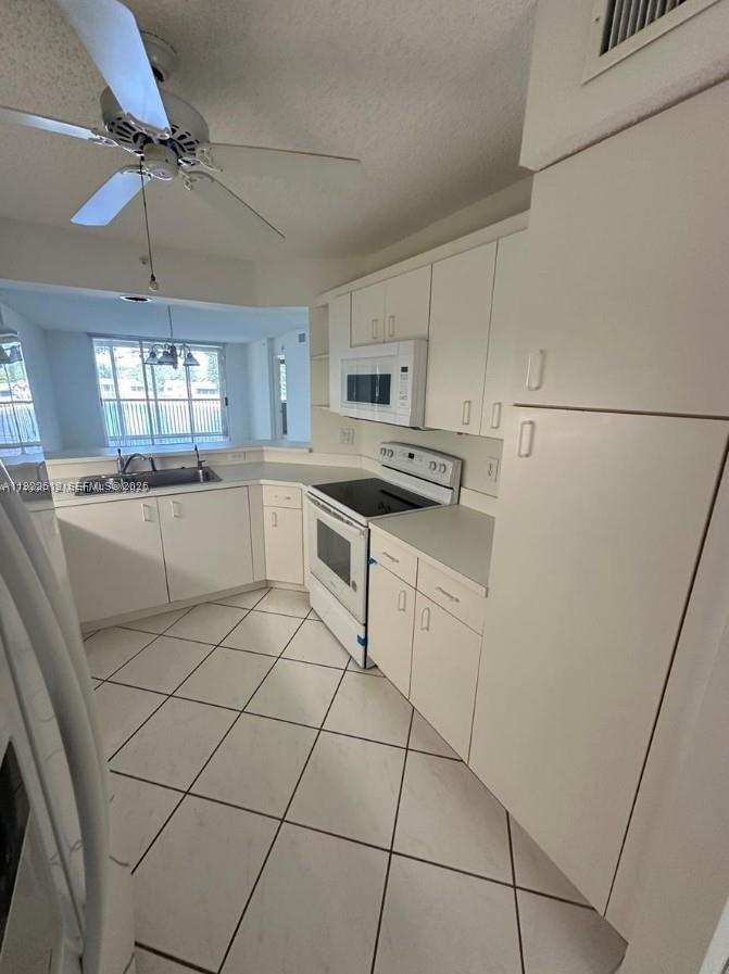 WELDON CONDOMINIUM - Residential