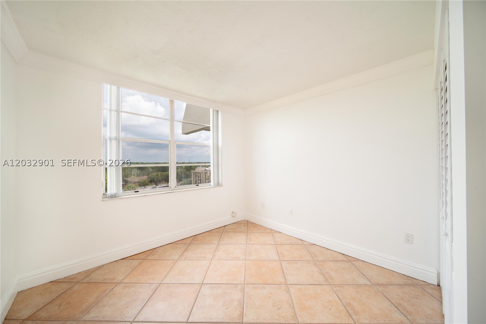 VILLAGE AT THE FALLS COND - Residential Lease