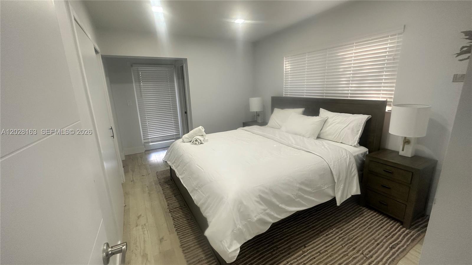 TAMIAMI GROVES NO 2 - Residential Lease