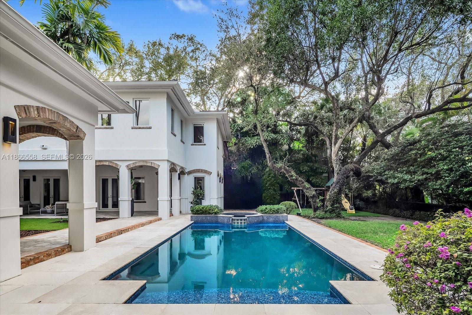 BRICKELL FLAGLER - Residential