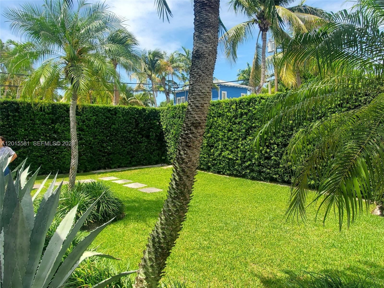 TROPICAL ISLE HOMES SUB 4 - Residential