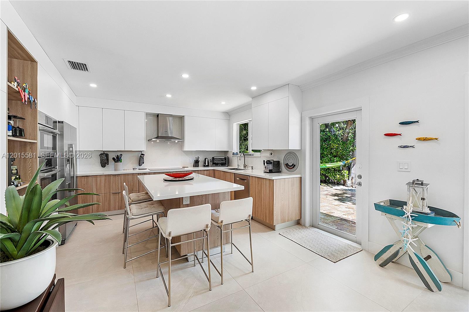 TROPICAL ISLE HOMES SUB 4 - Residential
