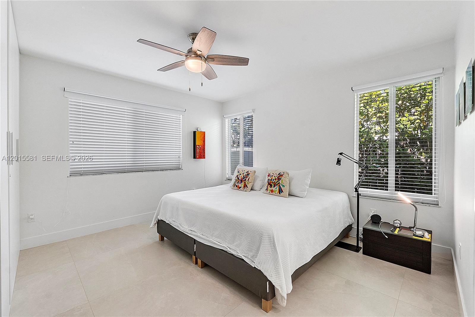 TROPICAL ISLE HOMES SUB 4 - Residential
