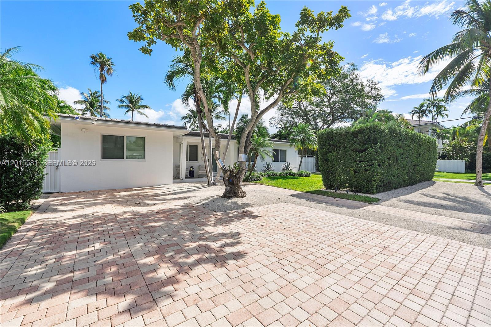 TROPICAL ISLE HOMES SUB 4 - Residential