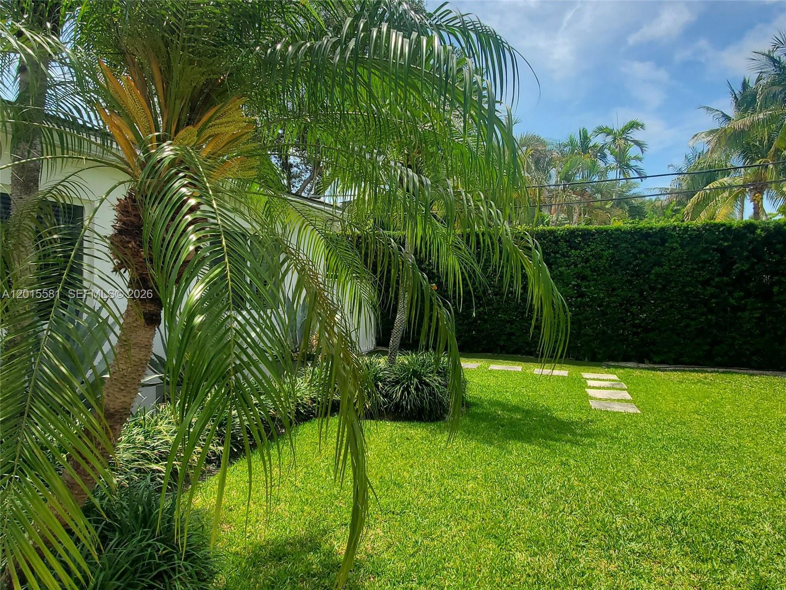 TROPICAL ISLE HOMES SUB 4 - Residential