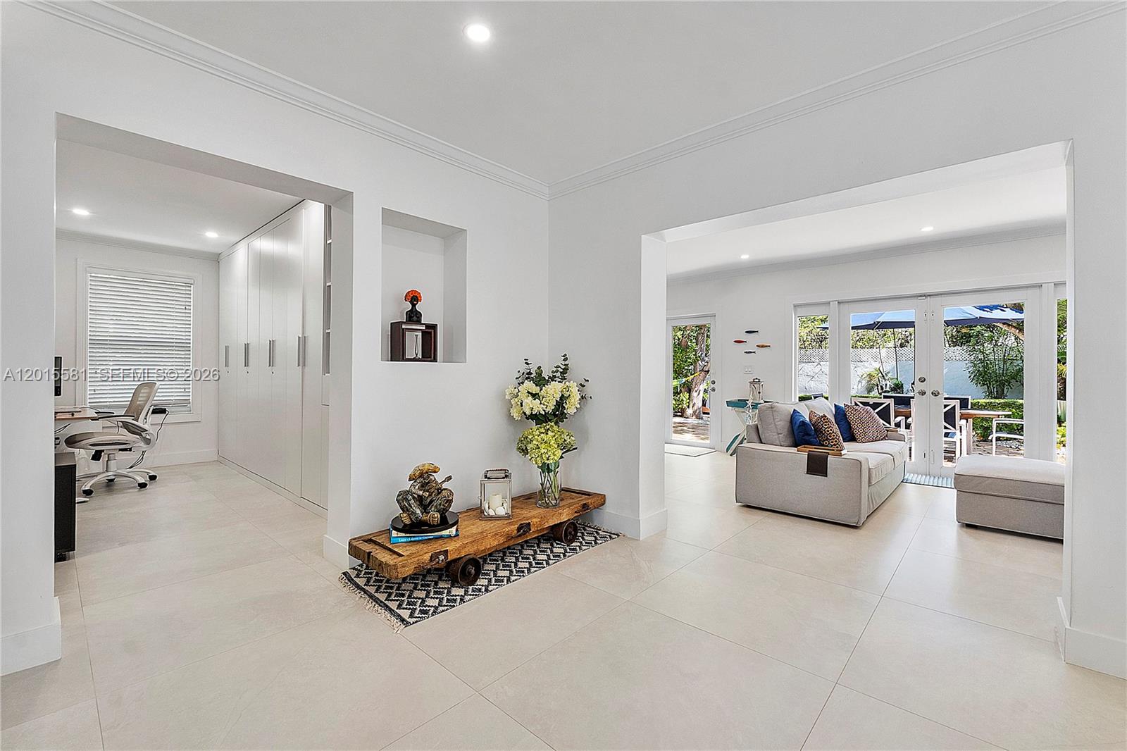 TROPICAL ISLE HOMES SUB 4 - Residential