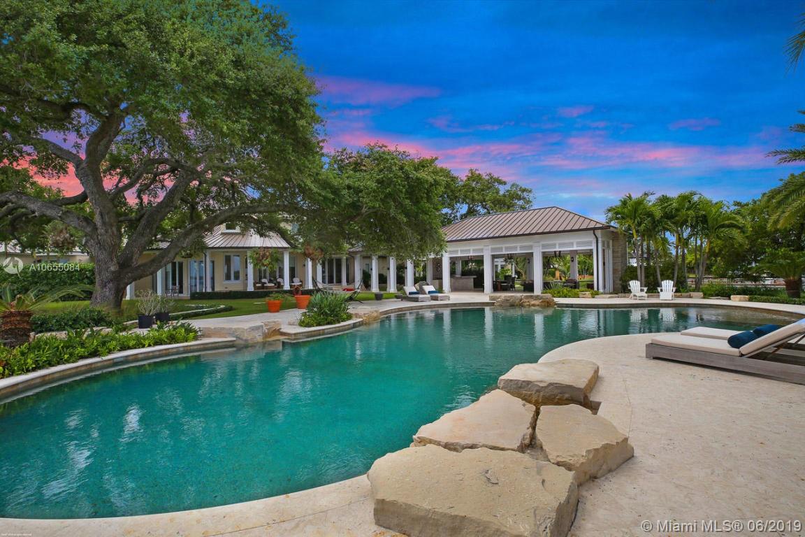 PENNOCK POINT - Residential