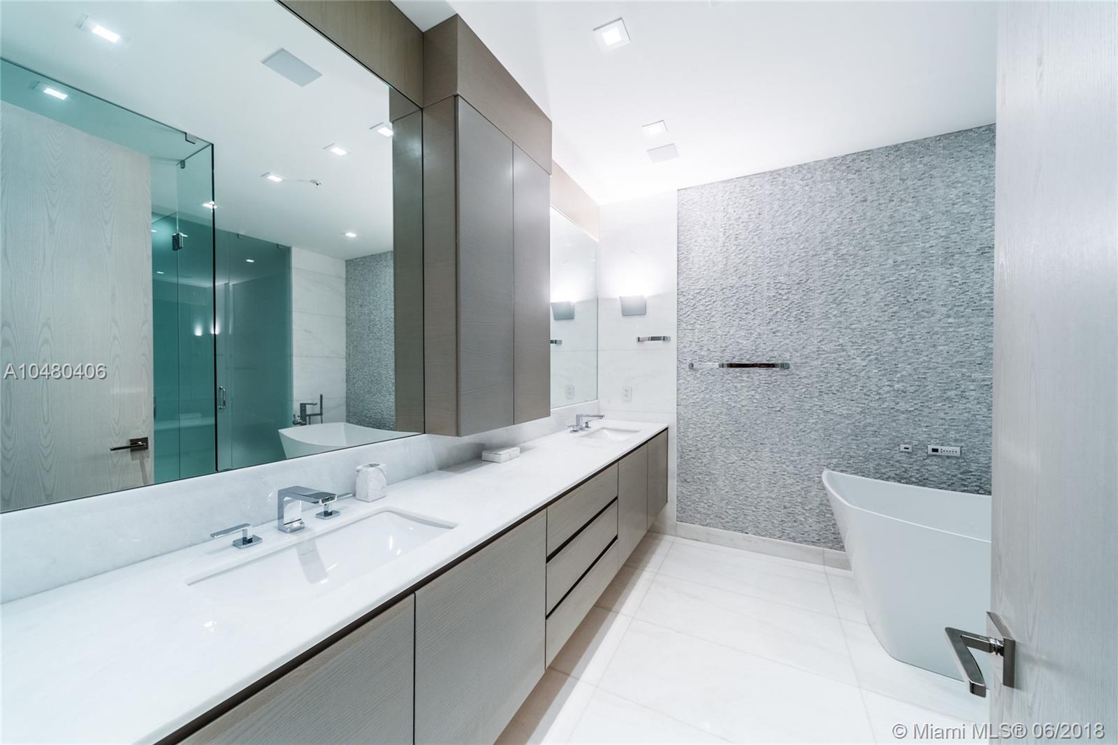 OCEANA KEY BISCAYNE CONDO - Residential
