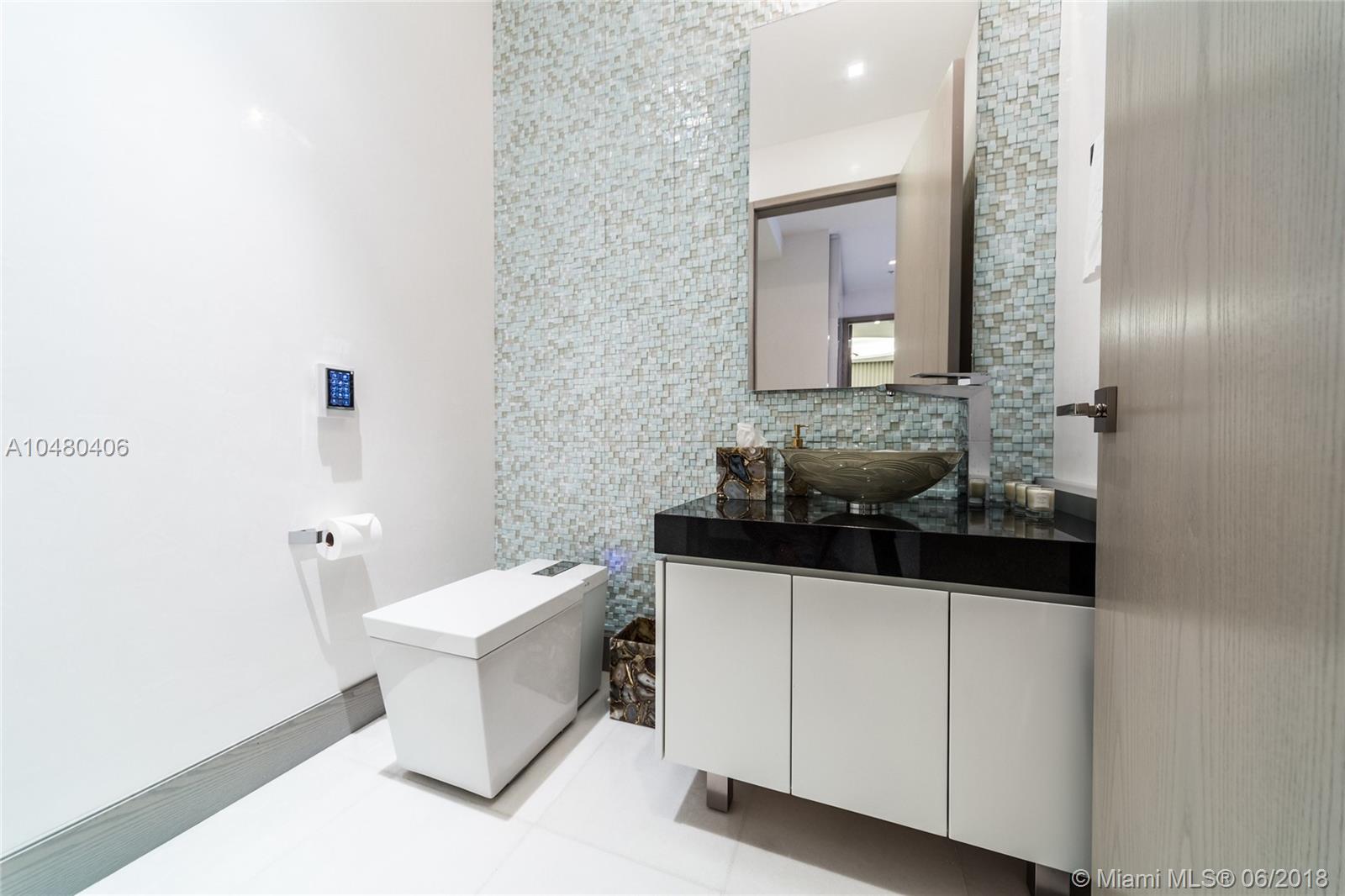 OCEANA KEY BISCAYNE CONDO - Residential