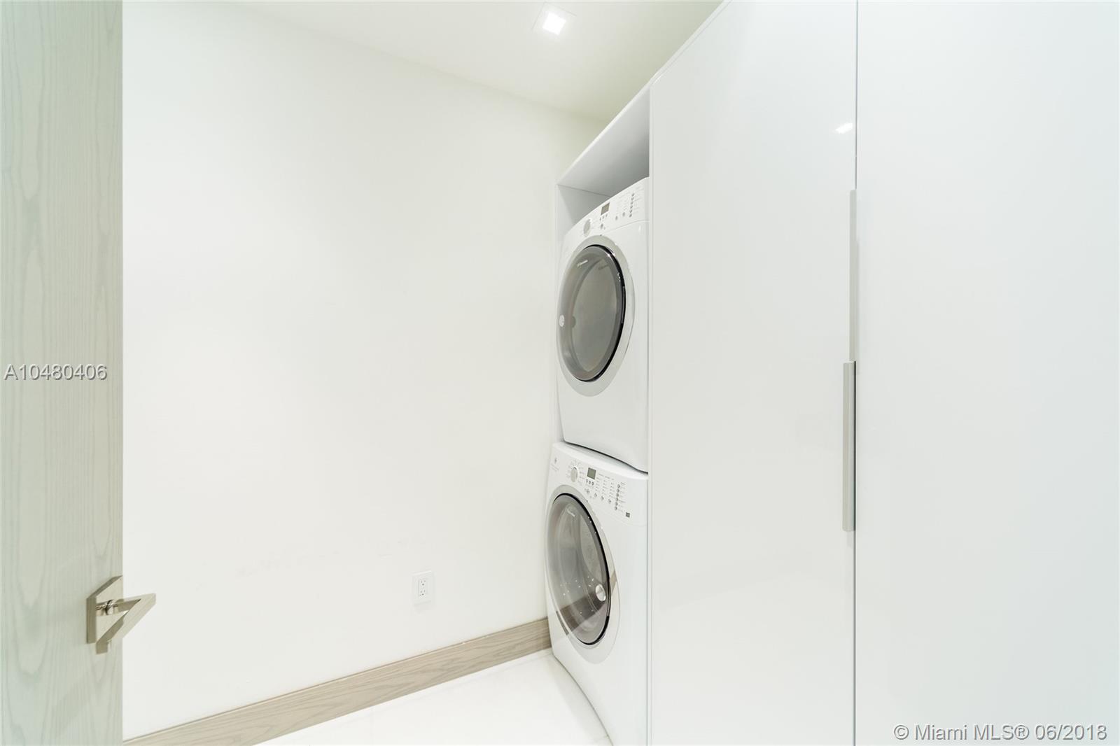 OCEANA KEY BISCAYNE CONDO - Residential