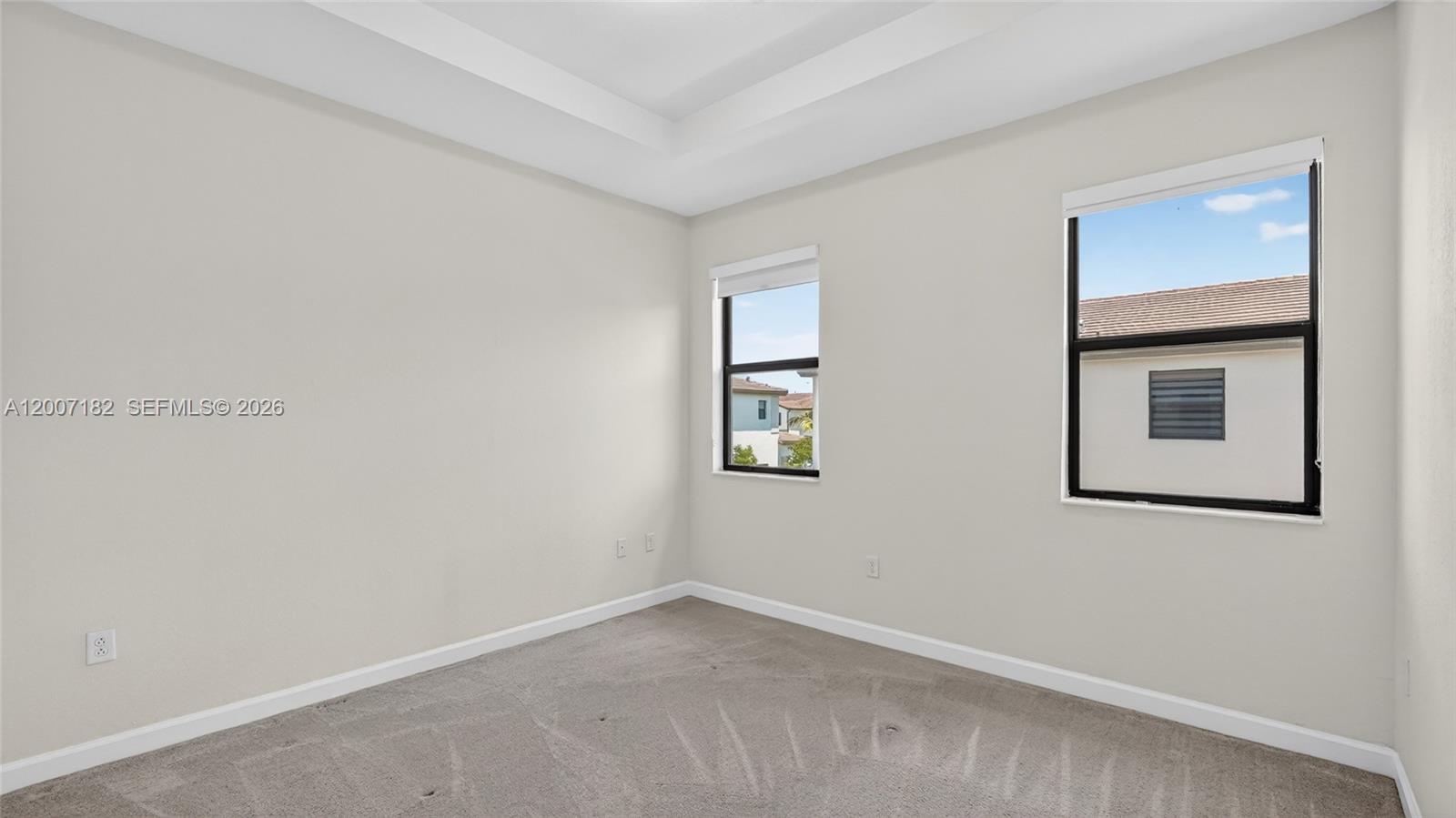 KENDALL ASSEMBLAGE SOUTH - Residential