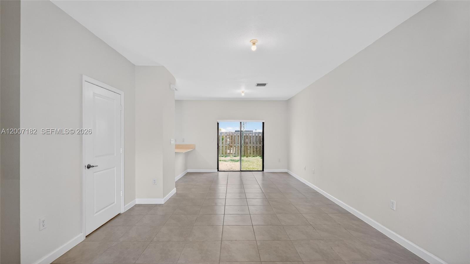 KENDALL ASSEMBLAGE SOUTH - Residential