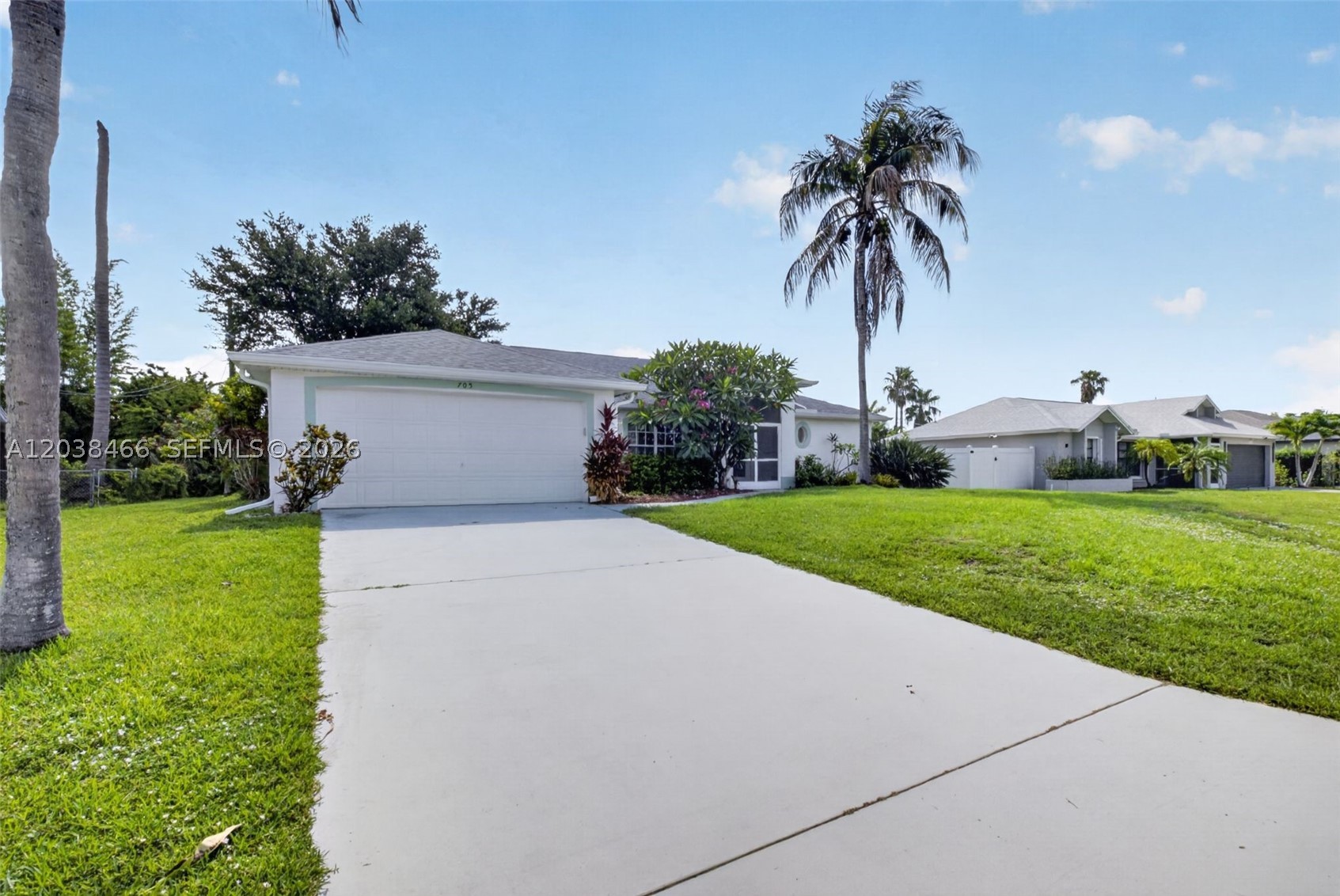 CAPE CORAL - Residential