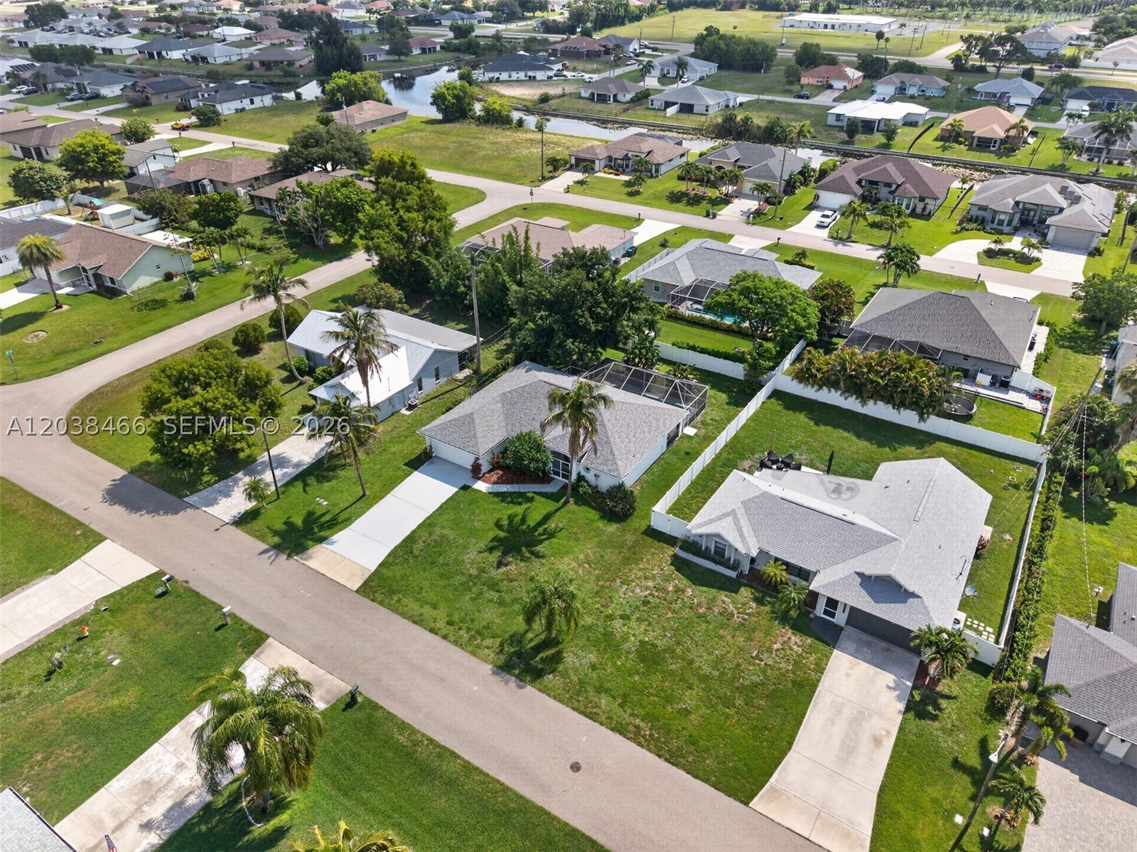CAPE CORAL - Residential