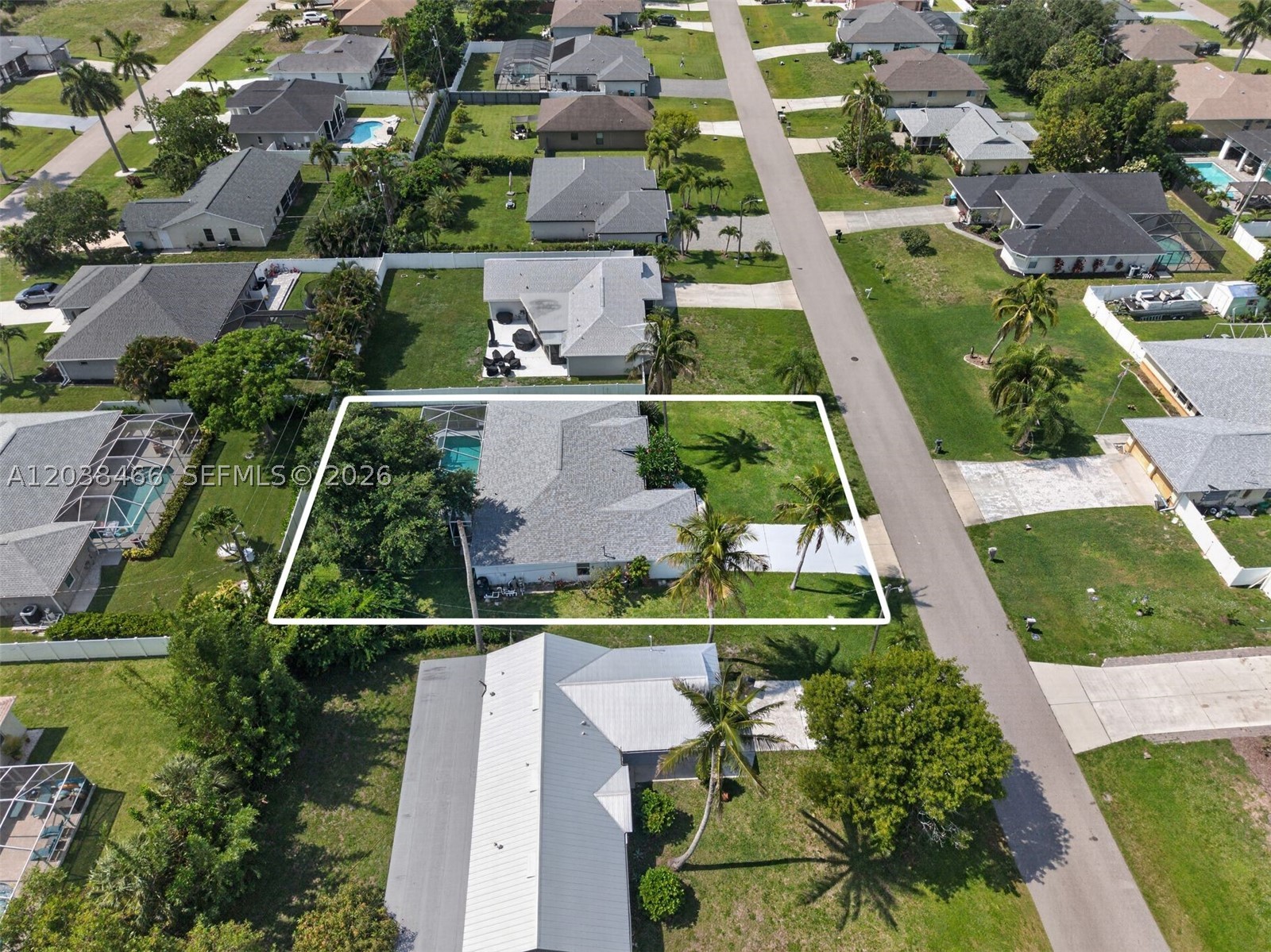 CAPE CORAL - Residential