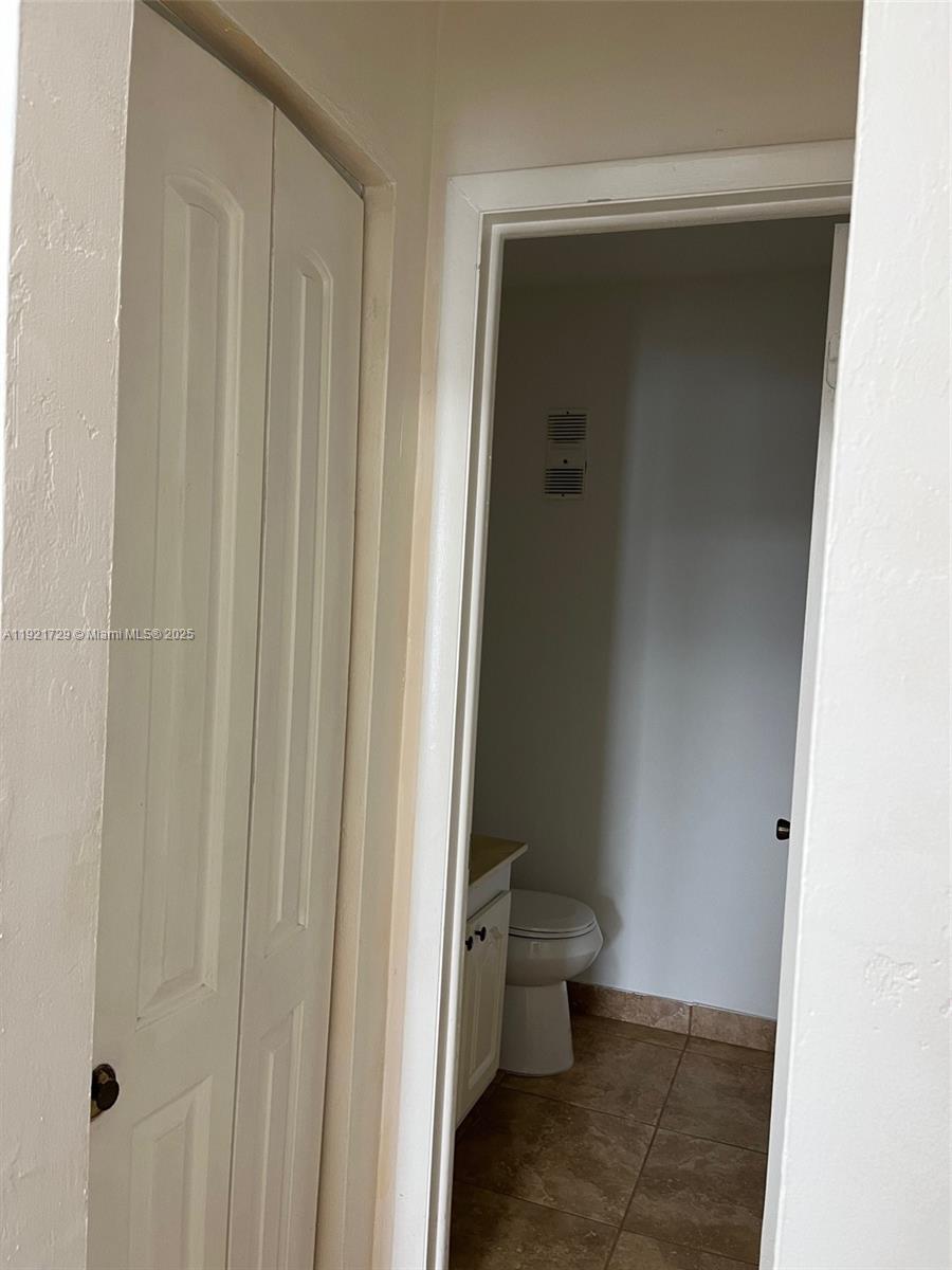BROOKVIEW CONDO - Residential