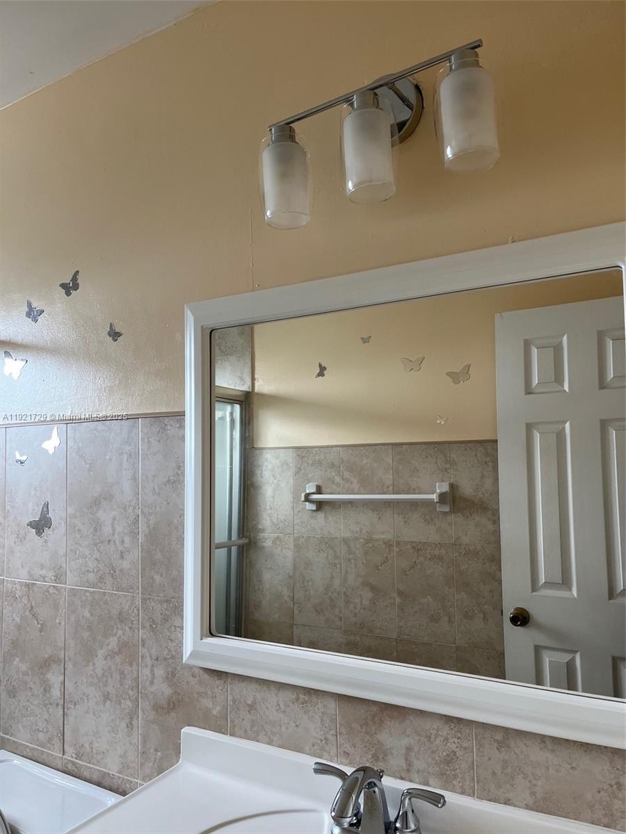BROOKVIEW CONDO - Residential