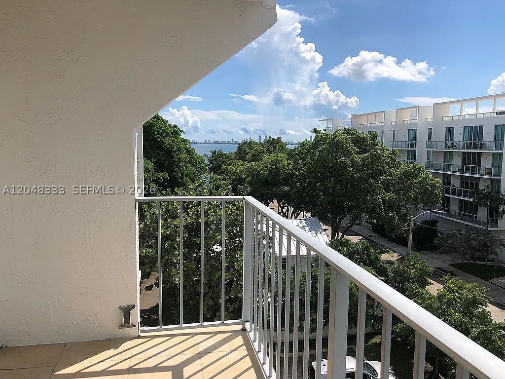 NIRVANA CONDO NO FOUR CON - Residential
