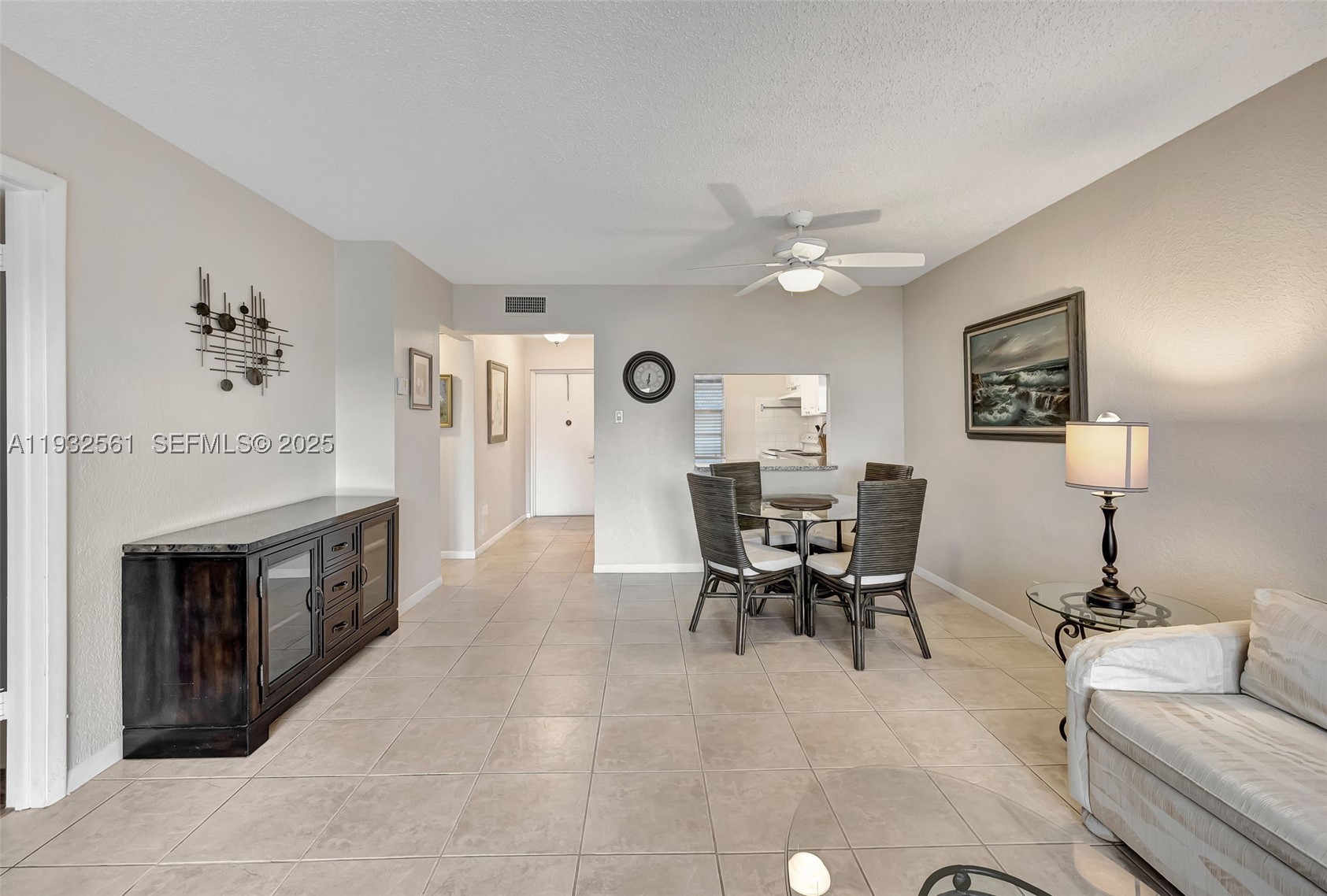 ORIOLE GOLF & TENNIS CLUB - Residential