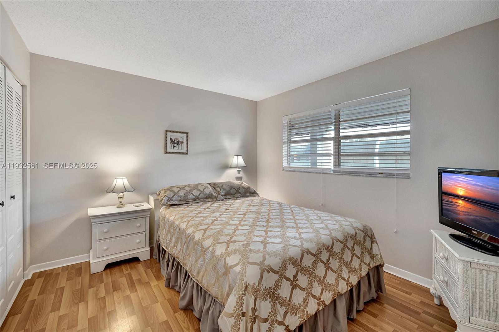 ORIOLE GOLF & TENNIS CLUB - Residential