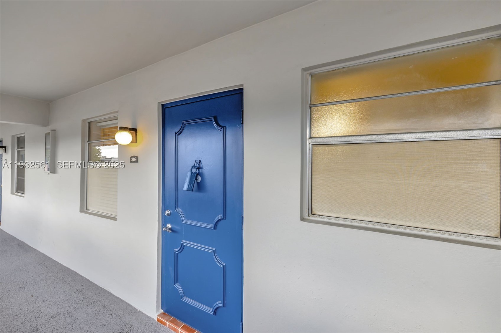 ORIOLE GOLF & TENNIS CLUB - Residential