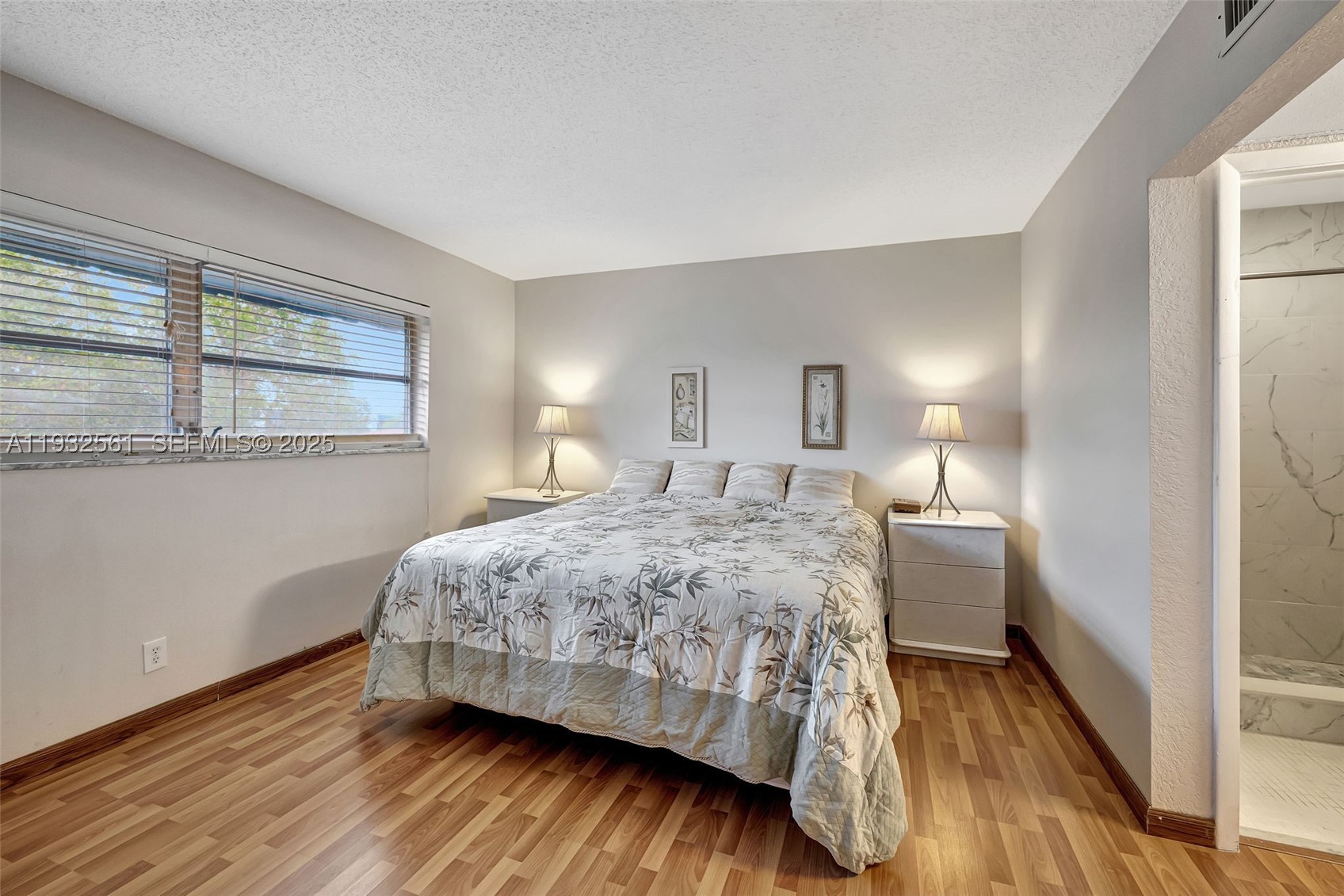 ORIOLE GOLF & TENNIS CLUB - Residential