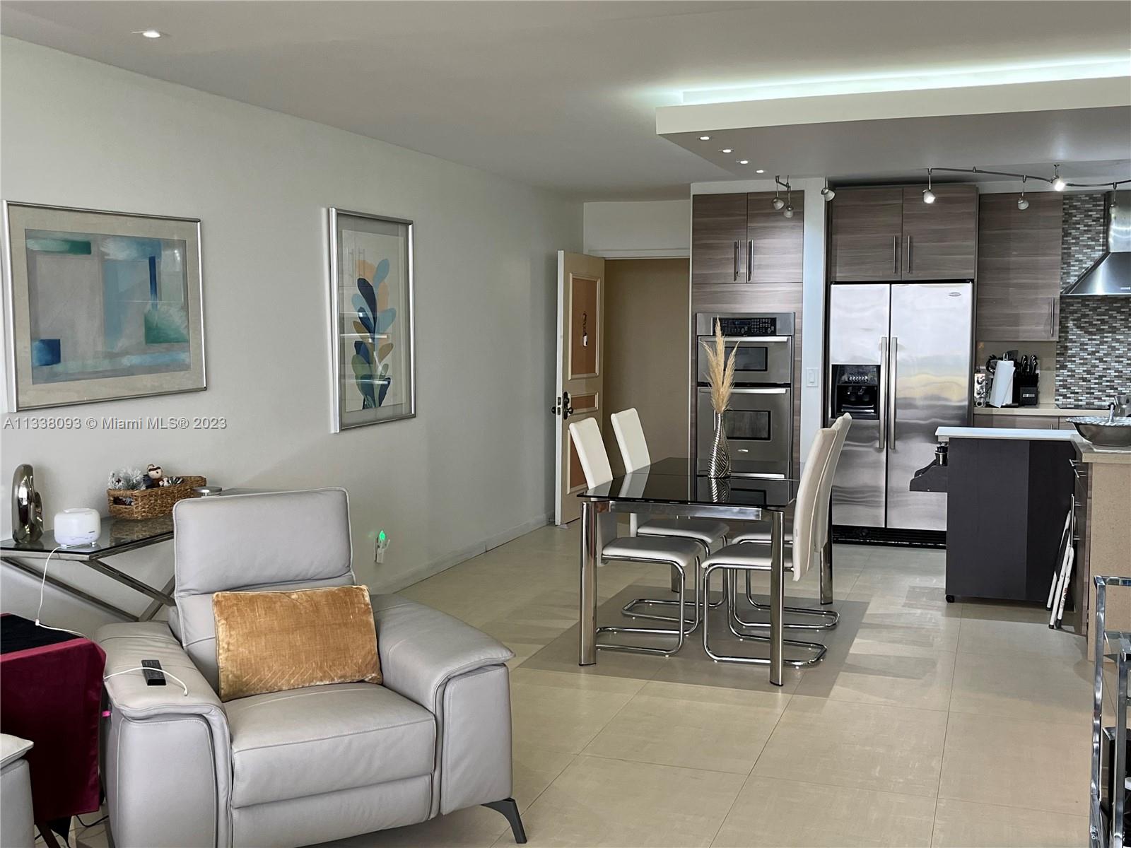 OLYMPUS CONDO PHASE - Residential Lease